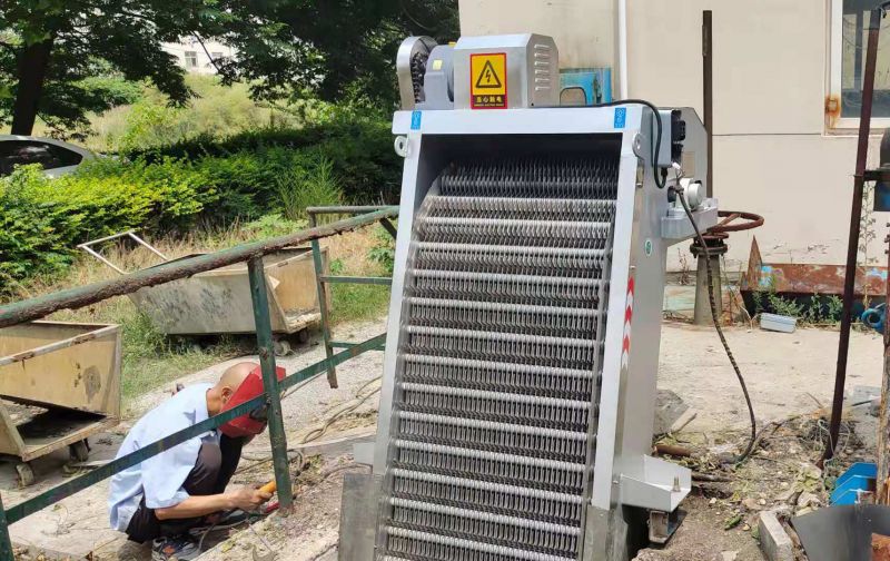 鄭州格柵汚(wu)水處理設備